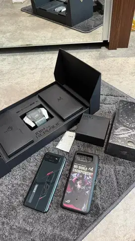 ASUS ROG 6 256GB