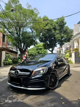 Mercy A45 AMG like new