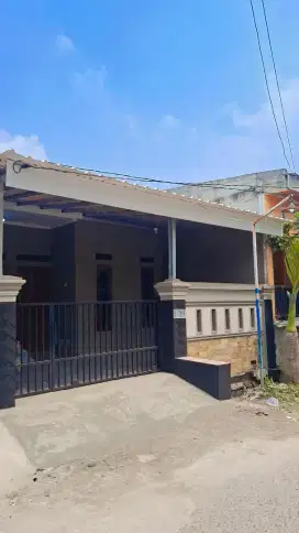 Disewakan rumah (bangunan baru)