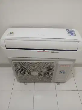 Ac polytron 1,5 pk jual cepat