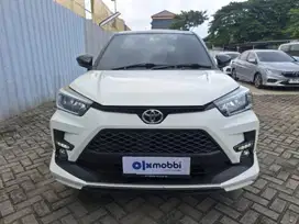 DP 5% Toyota Raize 1.0 GR Sport TSS 2Tone Bensin-AT 2022 Putih CZKUB