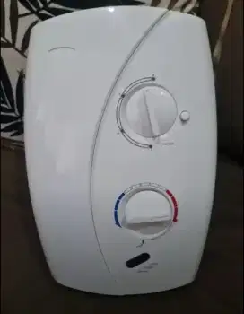 Water heater (pemanas air instan)