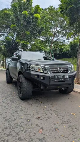 Nissan navara VL np 300 2015