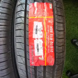 Ban mobil dunlop sport tubeless 215/70 R15