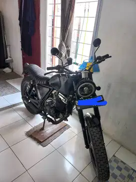 custom basic thunder 125