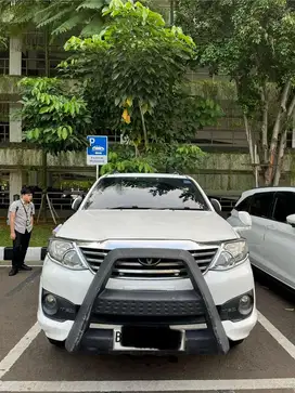 TOYOTA FORTUNER 2.7 G Luxury TRD SPORTIVO