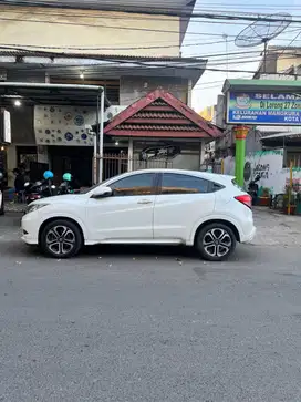 Di Jual Mobil Honda HRV Tahun 2015 Type Prestige 1.8