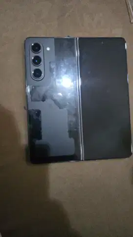 SAMSUNG Fold 5 256gb Black care + sampai march 26