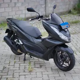 PCX Hitam Doff 2021 Tangan Pertama