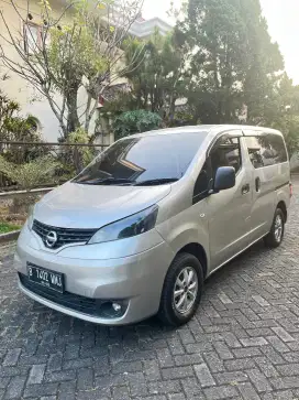 Nissan evalia manual 2012