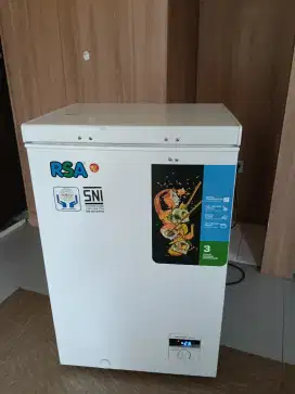 FREEZER RSA CF 110 , 100 LITER MULUSS NO CACAT SIAP PAKAI ,NEGO