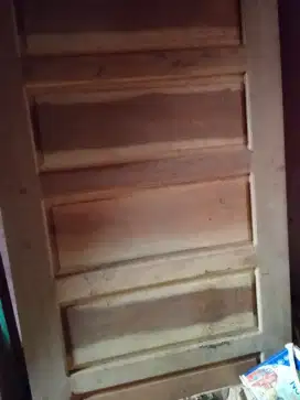 Kusen dan pintu