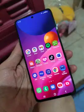 Samsung m51,putih 8/128gb