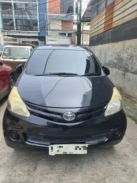 Toyota New Avanza 1.3E AT