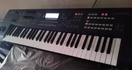 jual santai Yamaha Synthesizer MOXF 6