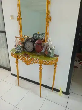 Dijual Meja Kaca