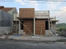 Rumah Ready Unit on Progress di Permata Grafika Banyumanik Semarang