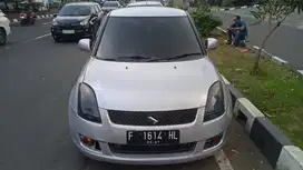 Suzuki Swift 2008 Bensin