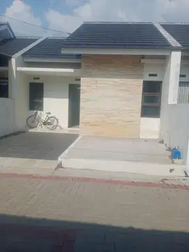 Dijual/Takeover Rumah Dekat Pesona Bhayangkara