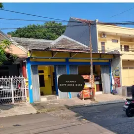 Rumah pinggir jalan cocok untuk usaha di perumahan jatijajar depok