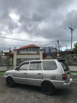 Toyota Kijang 2002 Bensin