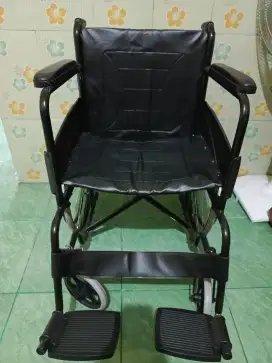 Kursi roda onemed husada type Fs875