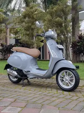 READY‼️VESPA PRIMAVERA 150 ABS I-GET 2024 GREY MATERIA