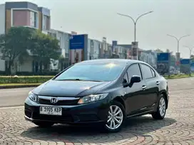 Honda Civic FB 1.8 AT 2013