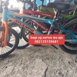 Sepeda BMX ukuran 20