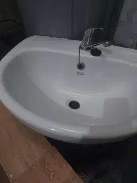 WASTAFEL BESAR PUTIH