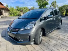 Honda Jazz RS manual 2014
