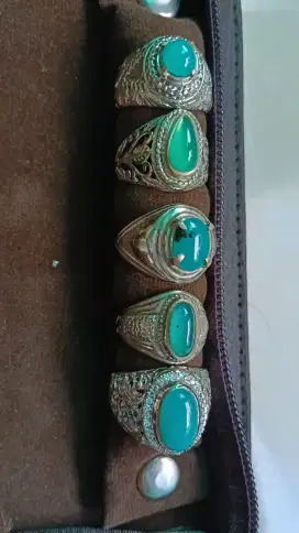 Batu bacan doko dan palamea joss