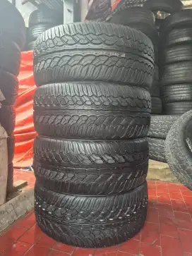 Ban copotan yokohama parada spee-x 265/35 R22 95% 2022..4pcs