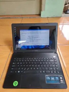 Laptop Asus X401U Series ± AMD APU Radeon ± HDD 320GB ± 2GB ± MULUS