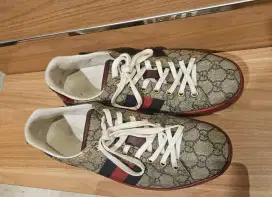 Sepatu gucci original