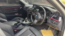 BMW 320i 2016 Bensin