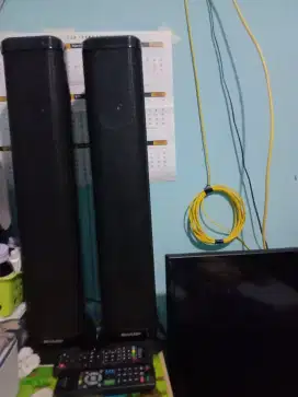 Televisi Sharp Aquos
