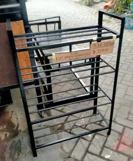 Rak sepatu 4 susun