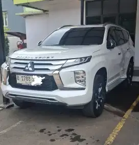 Pajero Sport Dakar 4x2 AT DIESEL