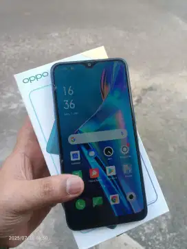 Oppo a12 3/32gb (Retak Sehelai)
