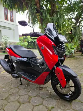 Yamaha NMAX 2025