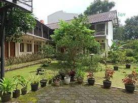 Rumah dan kosan aktif murah strategis di Cigadung kota Bandung