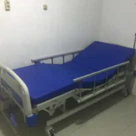Ranjang pasien 3 crank dan kasur decubitus