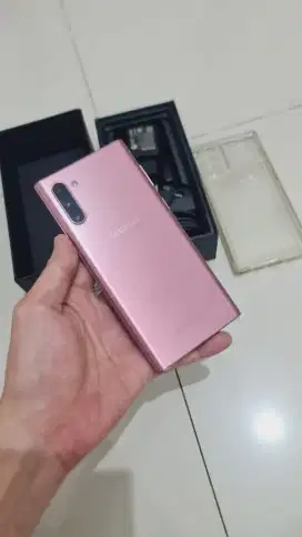 Samsung note 10 8/256 sein