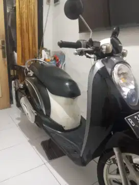 Jual cepat Motor Honda Scoopy th. 2011 standart ful Original