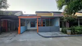 SEWA Rumah Cluster Greenside Green Garden dekat Pusat Kota Karawang