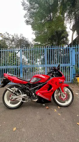 Ninja old RR 2011 Merah