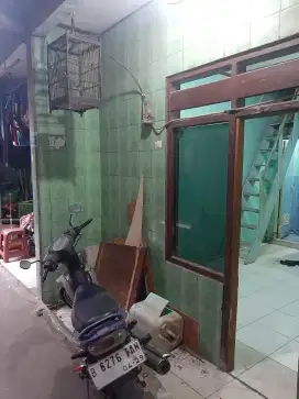 Rumah Kontrakan 2 lantai