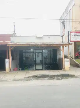Dijual Rumah Tinggal Siap Huni dan Usaha di tengah kota Pekanbaru