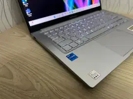 Asus vivobook 14 x1404za i5 gen 12 8/512 gransi sd 2026
